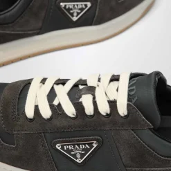 Prada Allacciate Sneakers-Heren Sneakers
