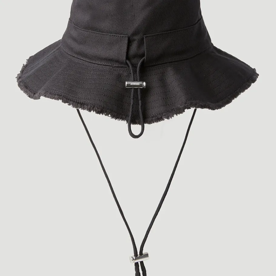 Jacquemus Artisjokhoed met kinband-Heren Hoeden