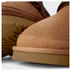 UGG Golden Coast Clog II-Heren Instappers & Slip Ons