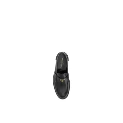 Prada Leren loafers met geborstelde finish-Heren Instappers & Slip Ons