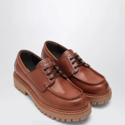 Prada Platte schoenen in Brandy kleur-Heren Nette Schoenen