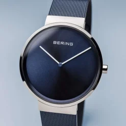 BERING Unisex Horloge Classic zilver glanzend Roestvrijstalen Armband en saffierglas 14539-308-Heren Horloges