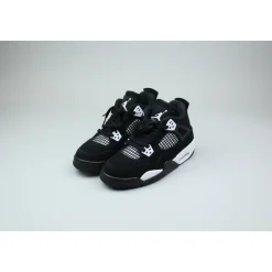 Jordan White Thunder Retro Sneakers-Heren Sneakers