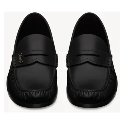 Saint Laurent e Cassandre Loafers Handgestikt Leer-Heren Instappers & Slip Ons